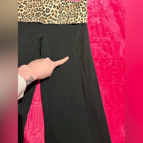READ DESC - Victoria’s Secret PINK Leopard Fold Over Yoga Pants – very Flawed - Picture 6 of 16